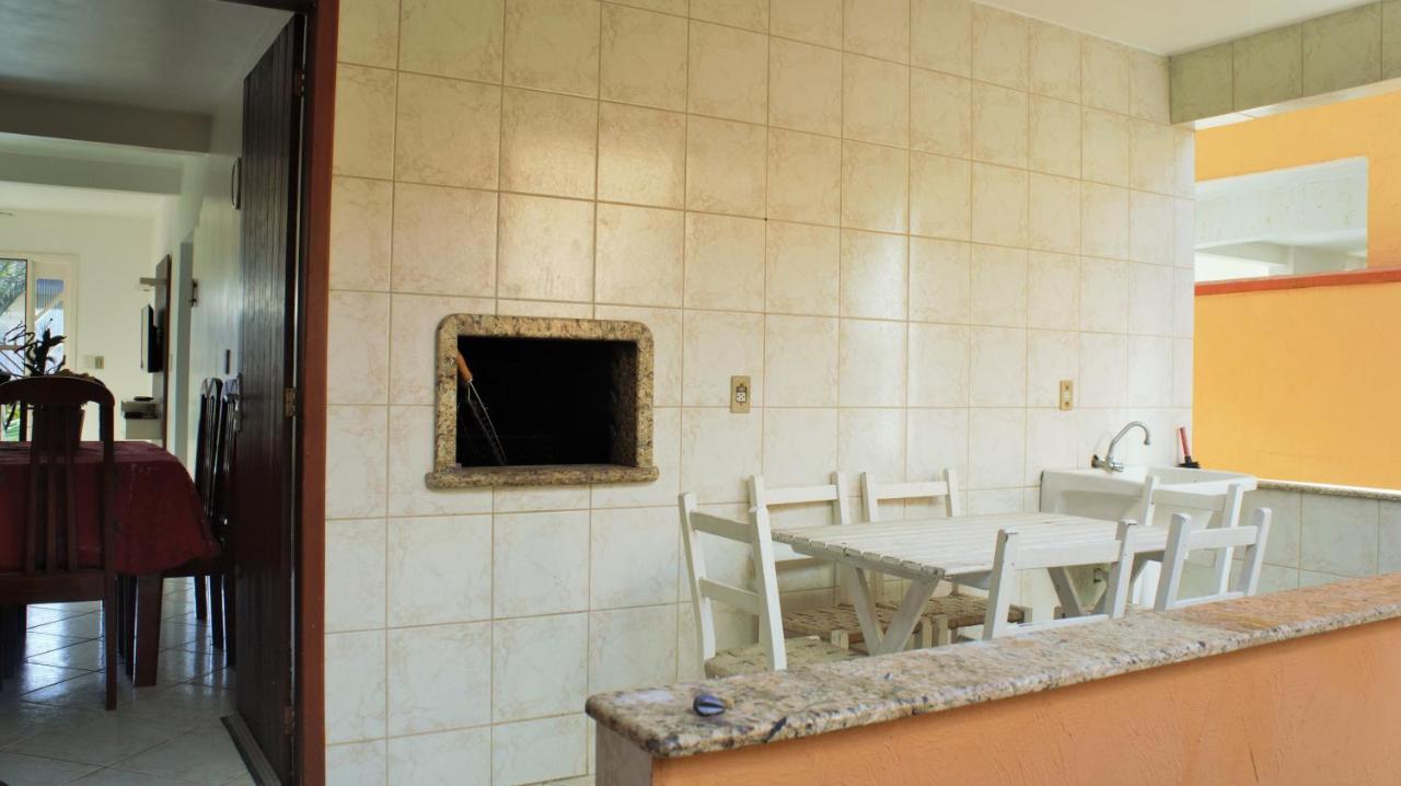 Casa 02 Dorm Na Rua Salmao Villa Bombinhas Ngoại thất bức ảnh